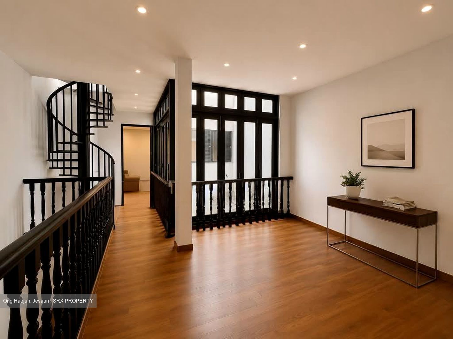 River Valley Road (D9), Terrace #565598371